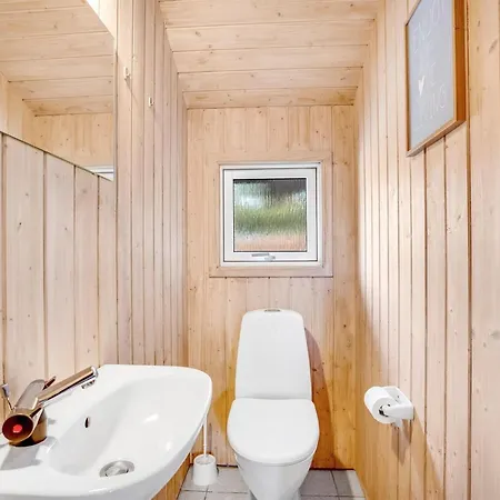Ayna - 50m From The Sea By Interhome * Bøtø By